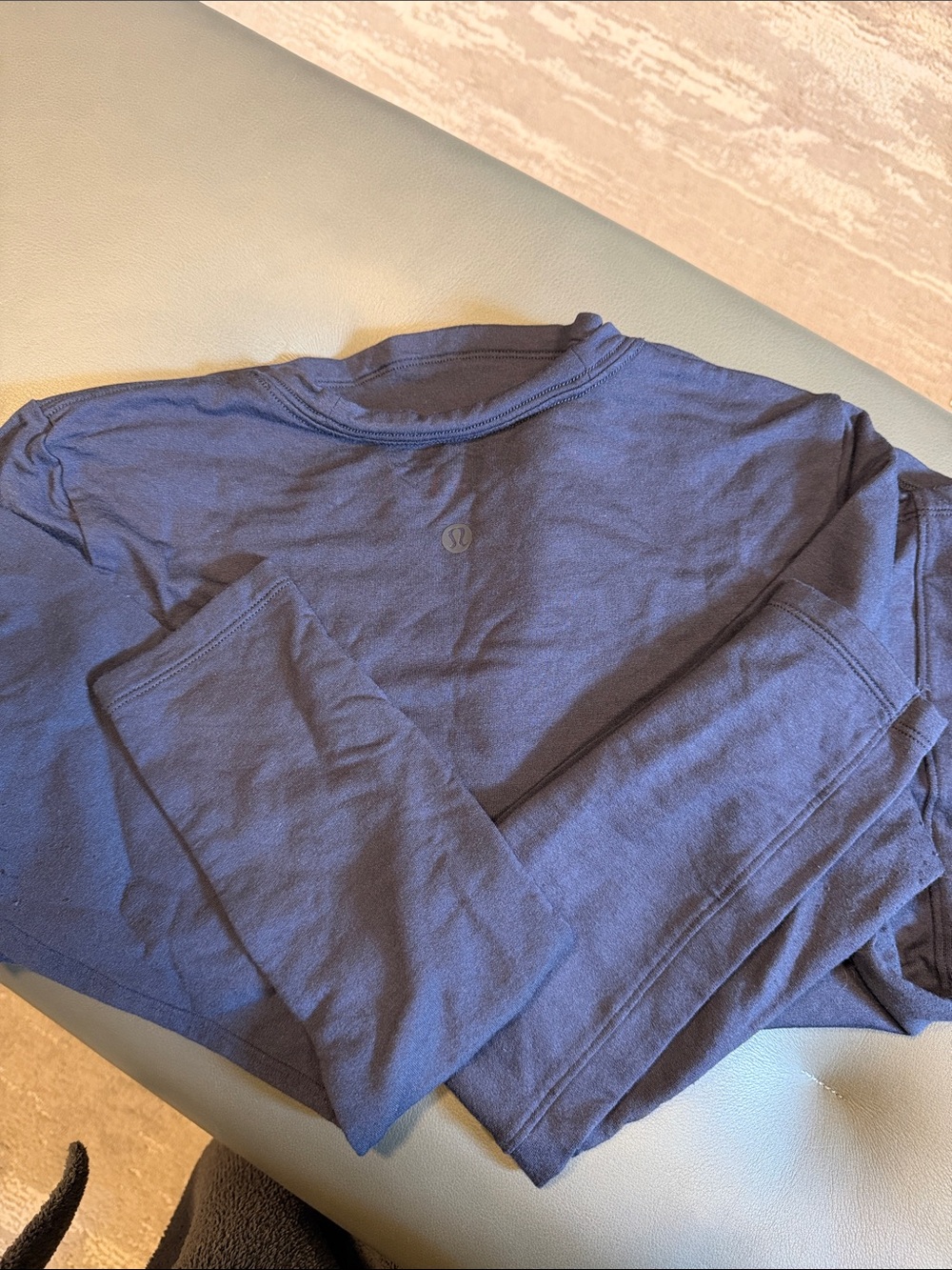 lululemon athletica  Long-Sleeve Tee - black
